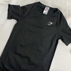 Gymshark black top